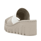Beige vegane Rieker Damen Pantoletten 68092-62 mit einer extra weichen Decksohle. Schuh von hinten.