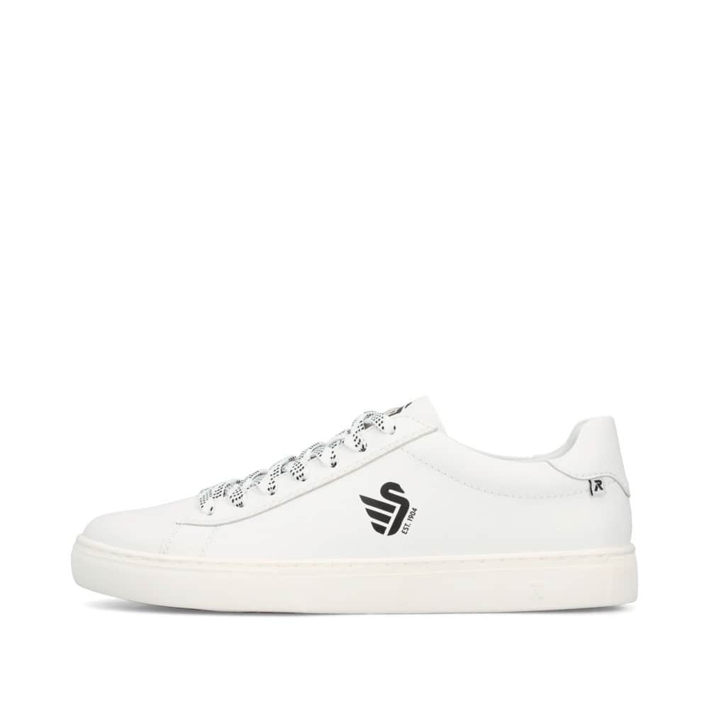 Weißer Rieker Herren Sneaker Low U0711-80 Schwenninger Wild Wings x Rieker Edition mit Eishockey-Schnürung und Wild Wings Logo. Schuh Außenseite.