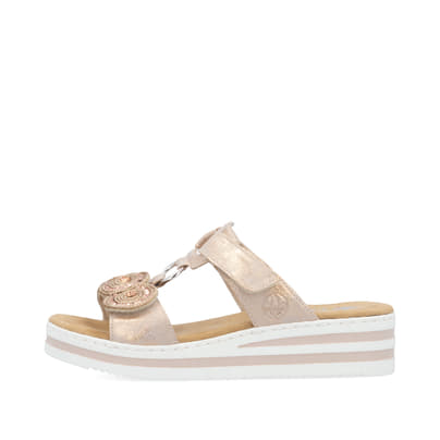 Goldene Rieker Damen Pantoletten V0200-90 mit einem Klettverschluss. Schuh Außenseite.
