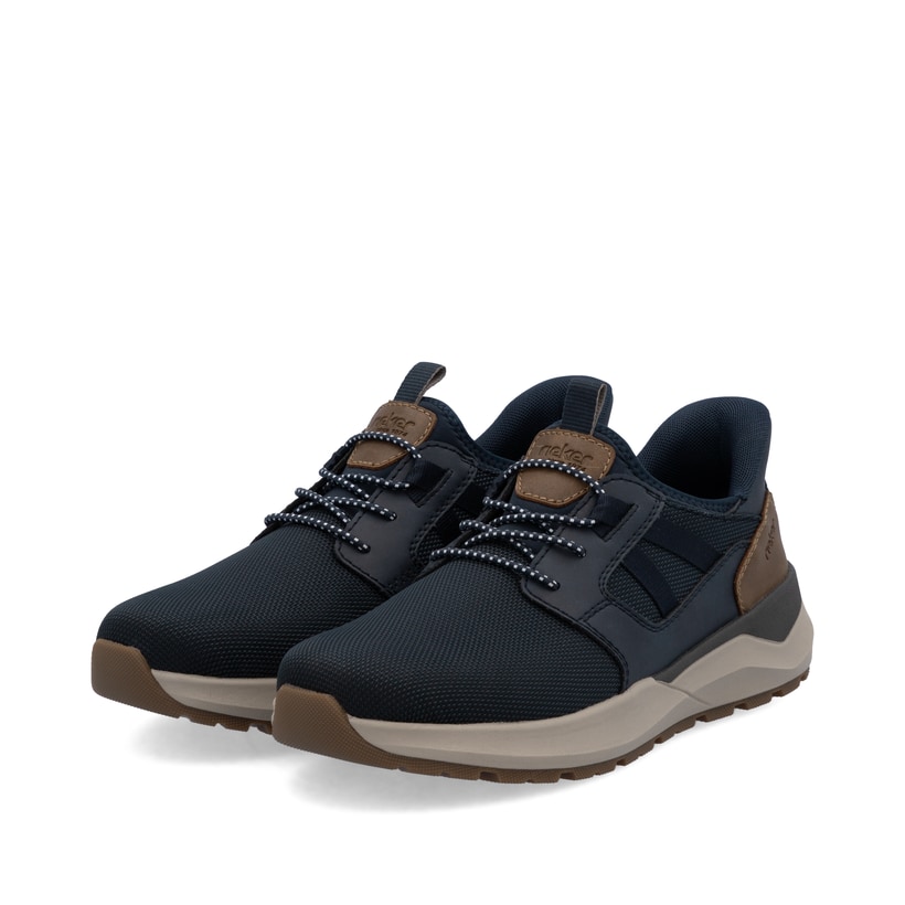 Blaue Rieker Herren Slipper 06051-14 mit Ready2GO easy in Feature sowie Gummizug. Schuhpaar seitlich schräg.
