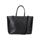 Rieker Damen Shopper H1524-00 in Tiefschwarz-Feuerrot aus Kunstleder mit Reißverschluss. Shopper Rückseite.