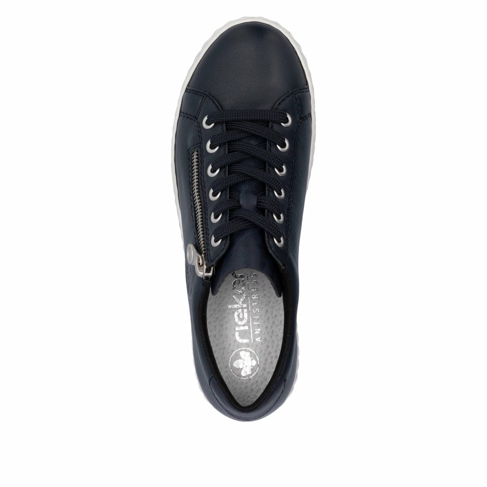 Baskets basses Rieker bleues pour femme N0900-14 en cuir lisse. Chaussure vue de dessus.