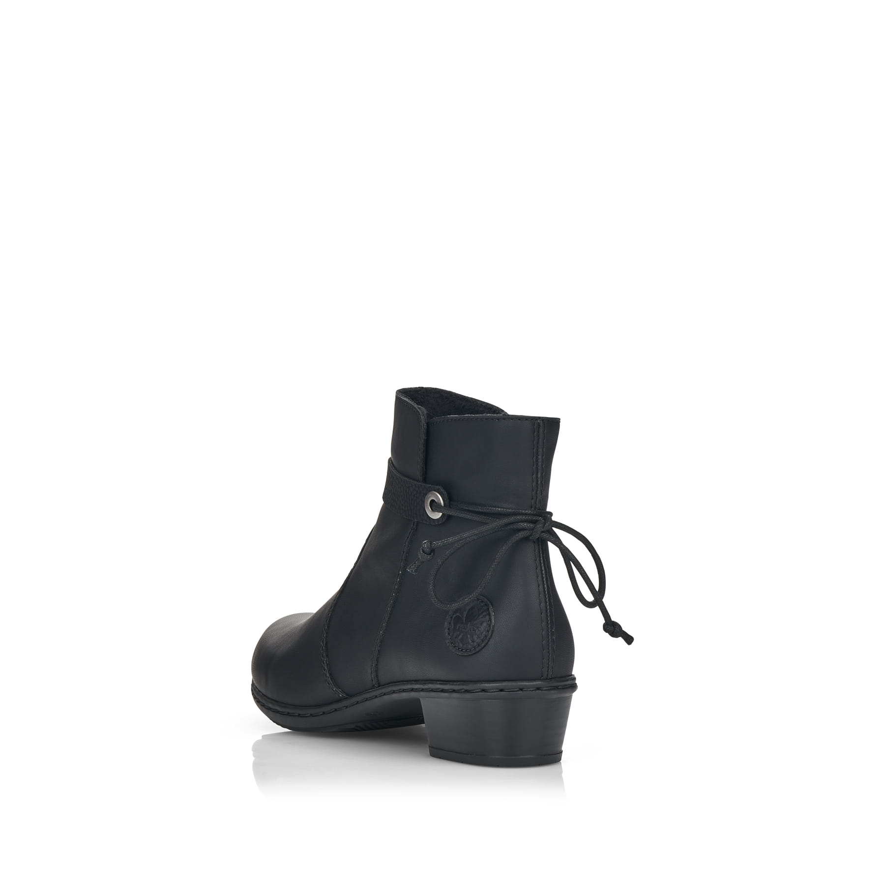 Tiefschwarze Rieker Damen Stiefeletten Y0782-01 mit Reißverschluss sowie Blockabsatz. Schuh von hinten