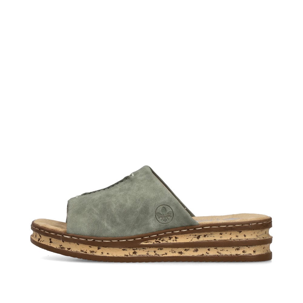 Mintgrüne Rieker Damen Pantoletten 62905-53 mit moderner Spannnaht. Schuh Außenseite.