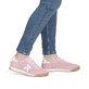 Rosane Rieker Damen Sneaker Low W4000-31 mit Schnürung sowie abgesetztem Logo. Schuh am Fuß.