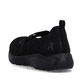 Schwarze Rieker Ballerinas M5075-00 mit einem Gummizug sowie der Komfortweite G. Schuh von hinten.