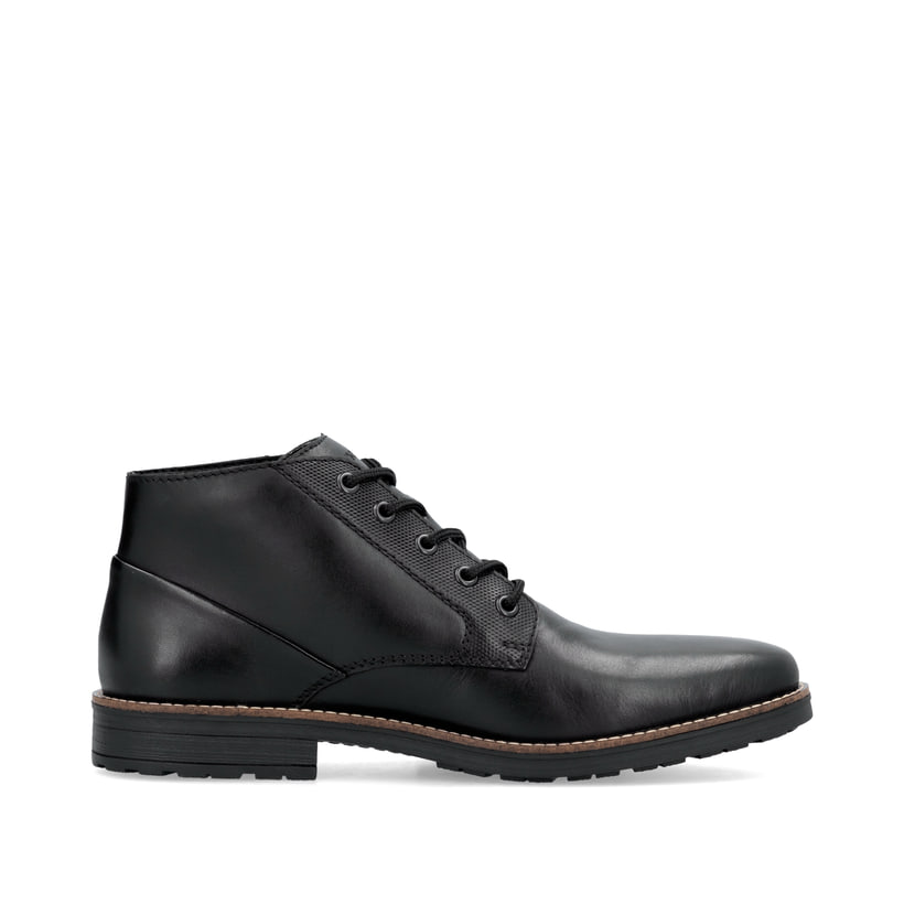 Carbonschwarze Rieker Herren Schnürstiefel 33207-00 mit einer Schnürung. Schuh Innenseite.