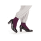 Glanzschwarze Rieker Damen Pumps 49260-04 mit einer Profilsohle mit Blockabsatz. Schuh Innenseite