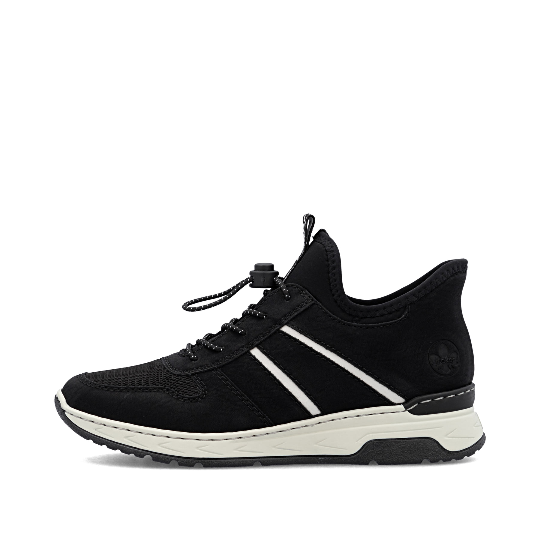 Schwarze Rieker Damen Slipper M0059-00 mit easy Hineinschlüpf-Möglichkeit. Schuh Außenseite.