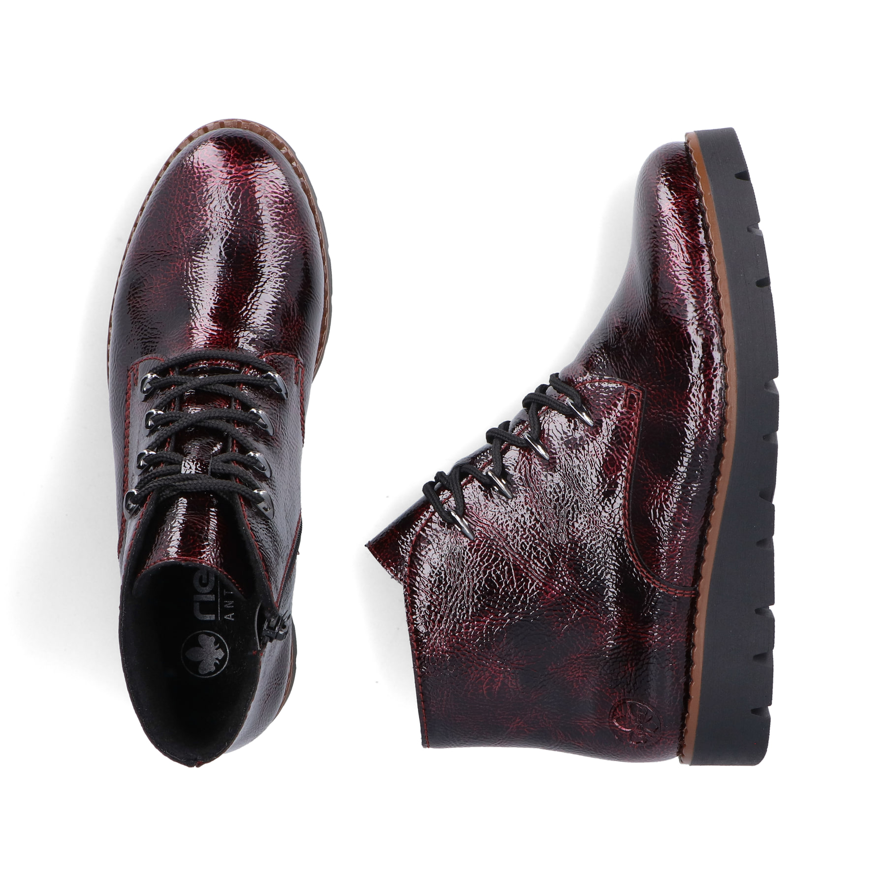 Bordeauxrote Rieker Damen Schnürstiefel 44902-35 mit einer Schnürung. Schuh von oben, liegend.