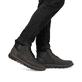 Schwarze Rieker Herren Schnürstiefel B3343-00 aus Glattleder. Schuh am Fuß.