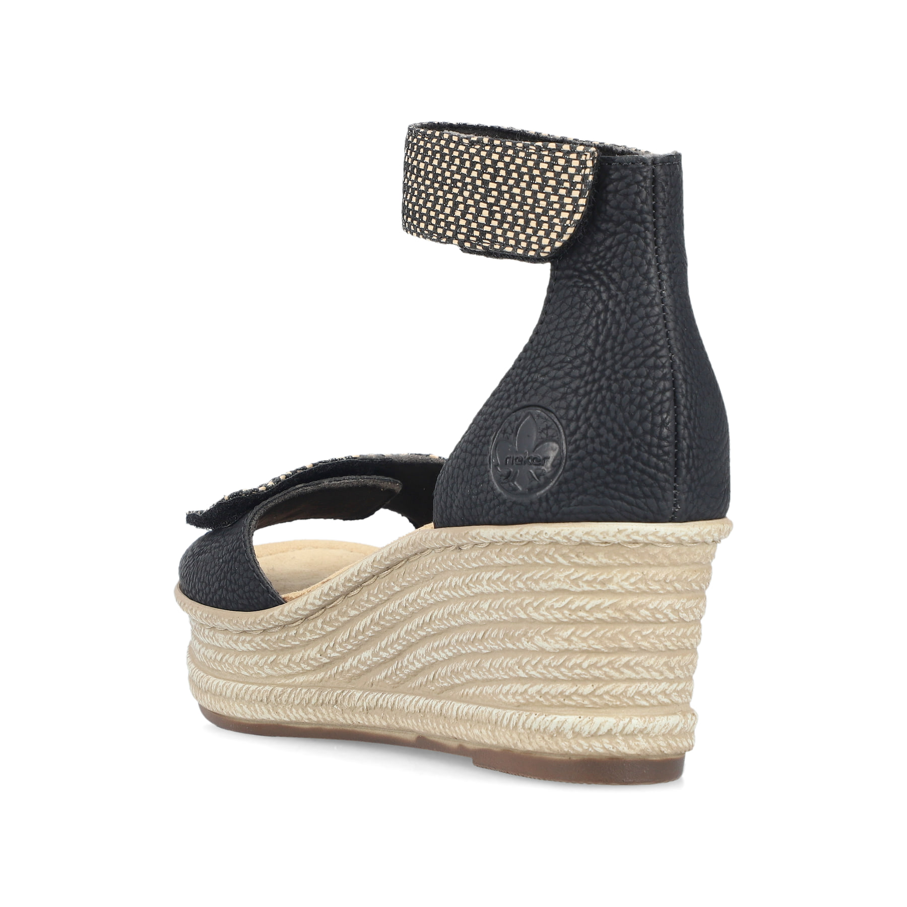 Schwarze Rieker Keilsandaletten 68793-00 mit einem Klettverschluss. Schuh von hinten.