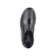 Schwarze Rieker Herren Slipper 19961-03 mit Elastikeinsatz sowie Komfortweite G. Schuh von oben.