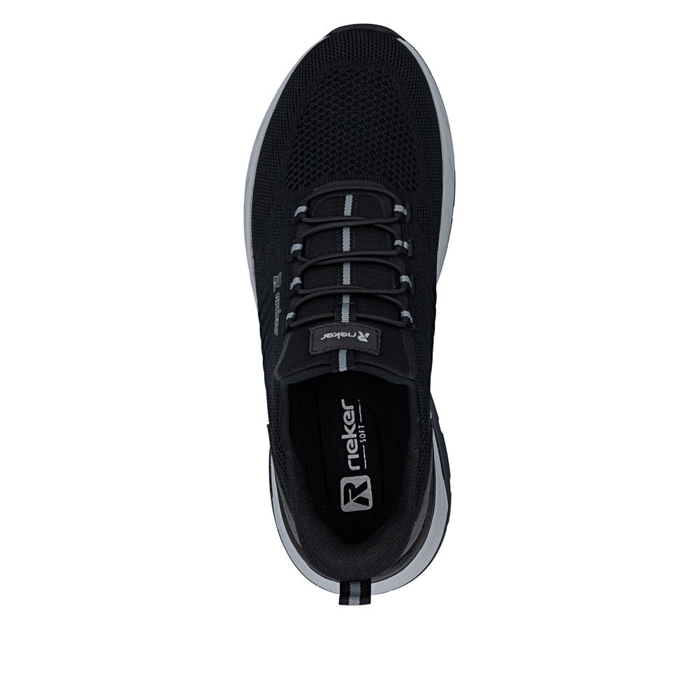 Schwarze Rieker Herren Slipper 06153-00 mit easy Hineinschlüpf-Möglichkeit. Schuh von oben.