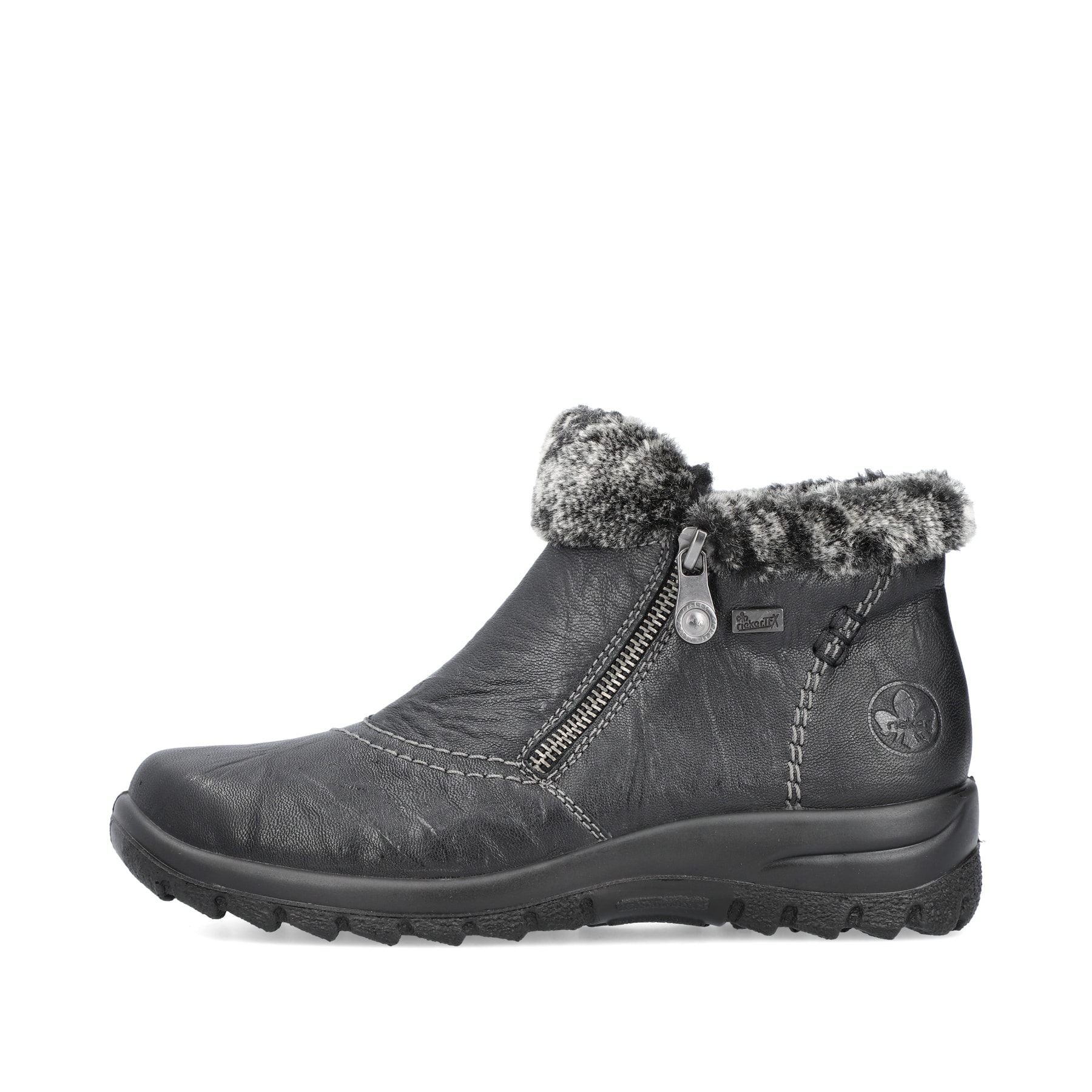 Tiefschwarze Rieker Damen Kurzstiefel L7172-00 mit einer schockabsorbierenden Sohle. Schuh Außenseite