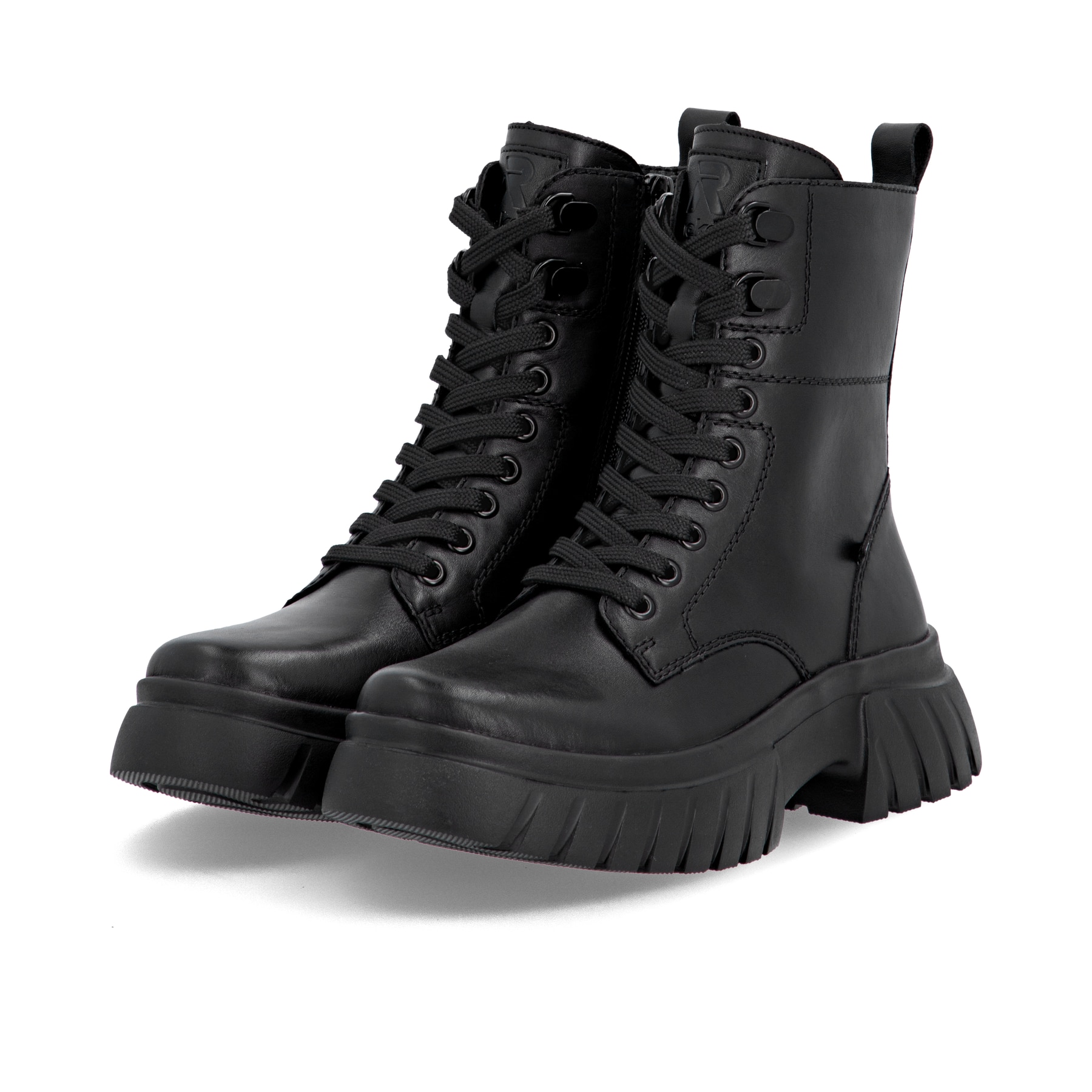 Schwarze Rieker Damen Schnürstiefel W1870-02 aus Glattleder mit Reißverschluss. Schuhpaar seitlich schräg.
