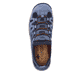 Ozeanblaue Rieker Damen Slipper L0546-14 mit einer Gummischnürung. Schuh von oben.