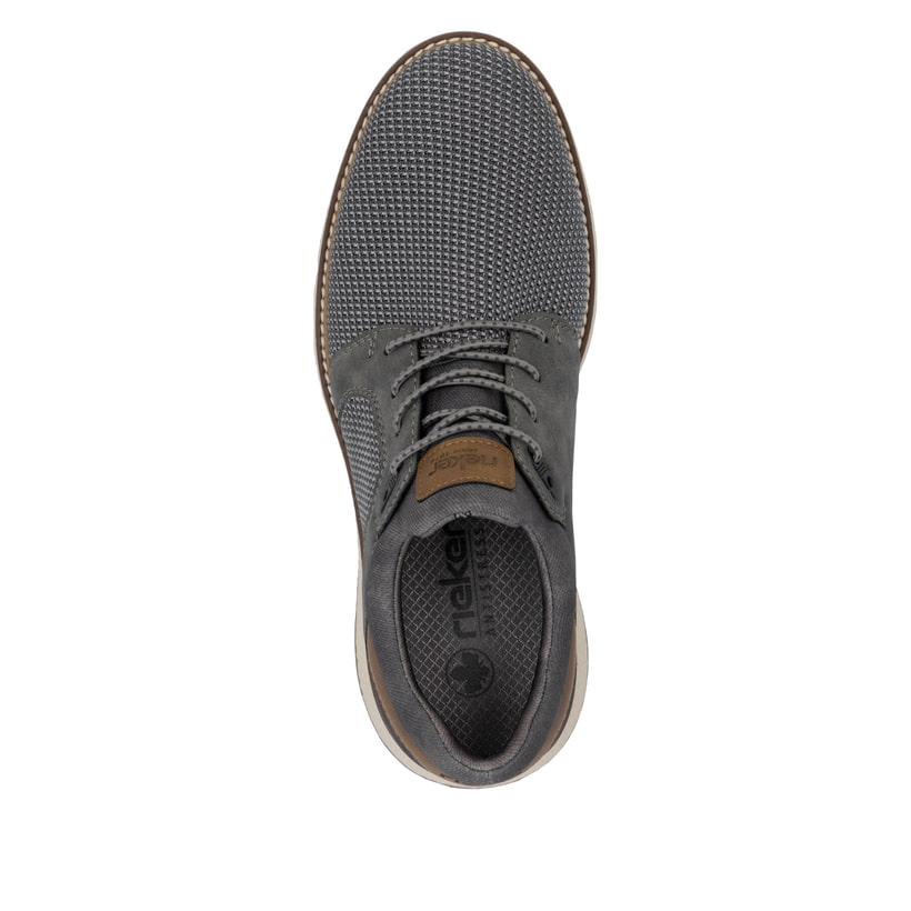 Graue Rieker Herren Slipper 04452-42 mit einem Gummizug sowie Komfortweite G 1/2. Schuh von oben.