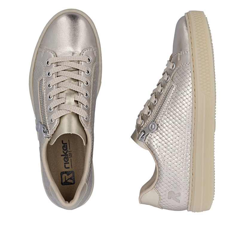 Baskets basses Rieker métalliques pour femme L5955-90 en cuir lisse. Chaussure vue de dessus, couchée.