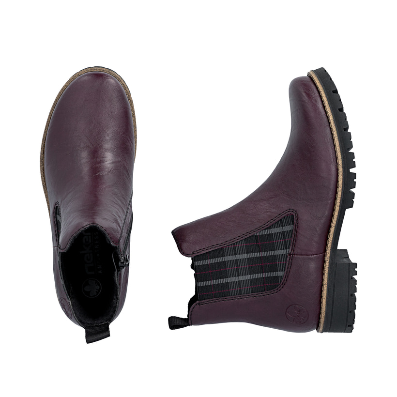 Brombeer-schwarze Rieker Damen Chelsea Boots 79592-30 mit einem Reißverschluss. Schuh von oben, liegend.
