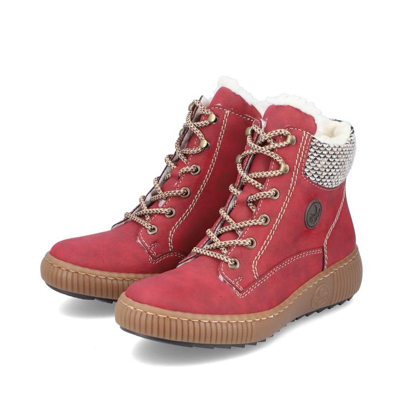 Feuerrote Rieker Damen Schnürstiefel Z6620-33 mit einem Reißverschluss. Schuhpaar seitlich schräg.