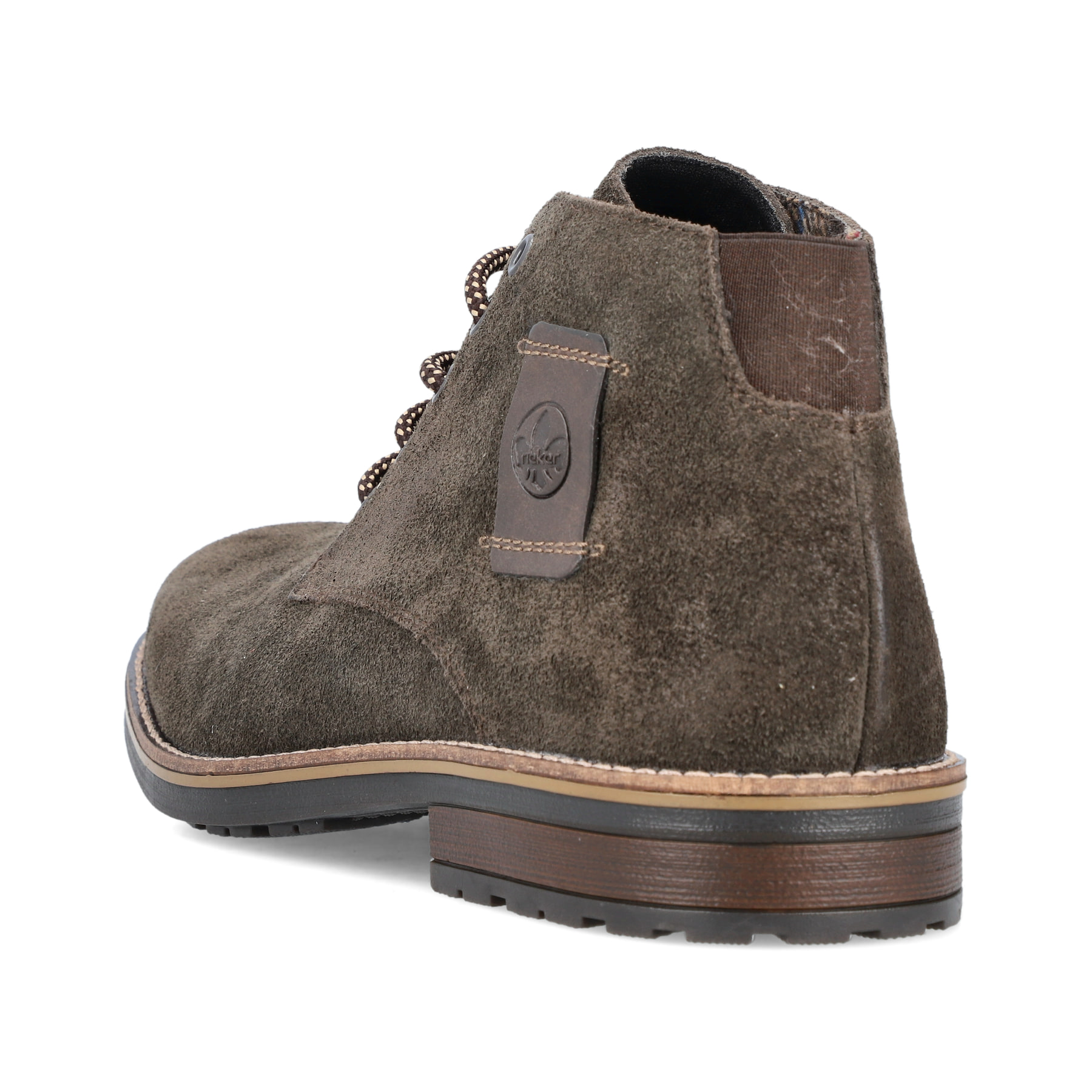 Nussbraune Rieker Herren Schnürstiefel 33224-25 mit Schnürung sowie einer Profilsohle. Schuh von hinten