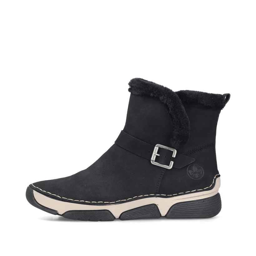 Schwarze Rieker Damen Kurzstiefel 45966-01 mit trendiger Schnalle. Schuh Außenseite.