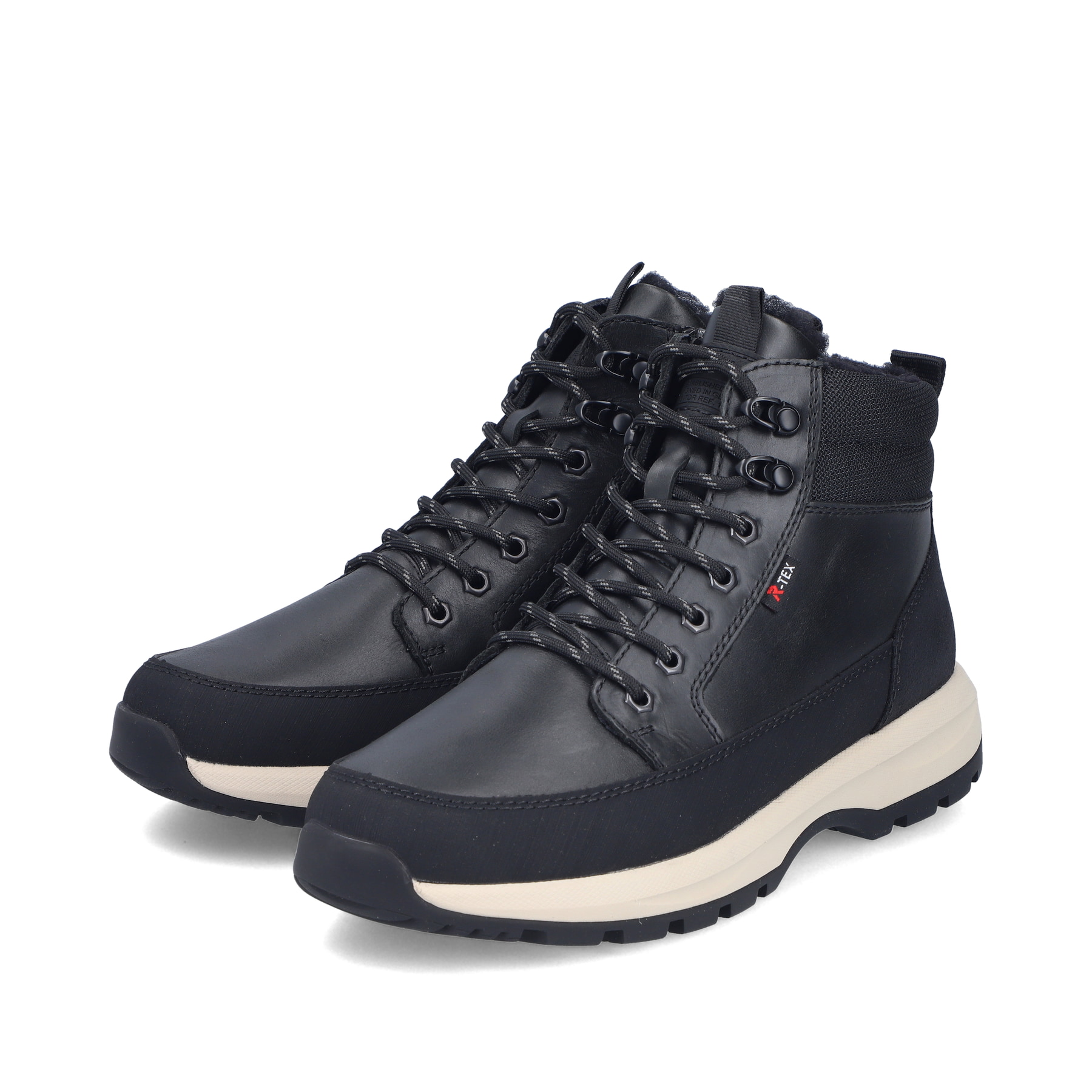 Schwarze Rieker Herren Schnürstiefel U1674-00 aus Glattleder. Schuhpaar seitlich schräg.