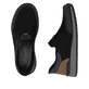 Mocassins Rieker noirs pour homme B9057-00 avec bande élastique. Chaussure vue de dessus, couchée.