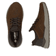 Mocassins Rieker marron homme 06050-22 en cuir suédé avec bande élastique. Chaussure vue de dessus, couchée.