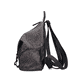 Rieker Rucksack H1055-95 in Schwarz mit schlichter Blumenoptik, Reißverschluss, Handyfach und praktischem Karabiner. Linksseitig.