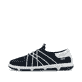 Blaue Rieker Damen Slipper 42450-14 mit einem Gummizug sowie der Extraweite H. Schuh Außenseite.