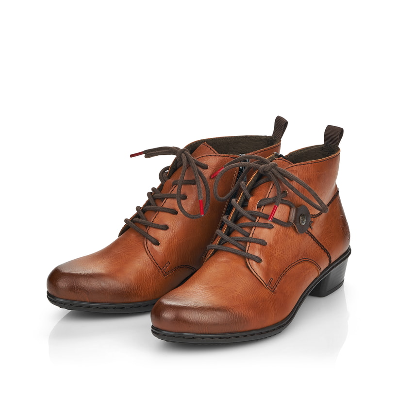 Karamellbraune Rieker Damen Stiefeletten Y0742-24 mit Schnürung und Reißverschluss. Schuhpaar schräg.