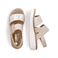 Beige Rieker Keilsandaletten 69260-60 mit trendiger Schnalle. Schuh von oben, liegend.