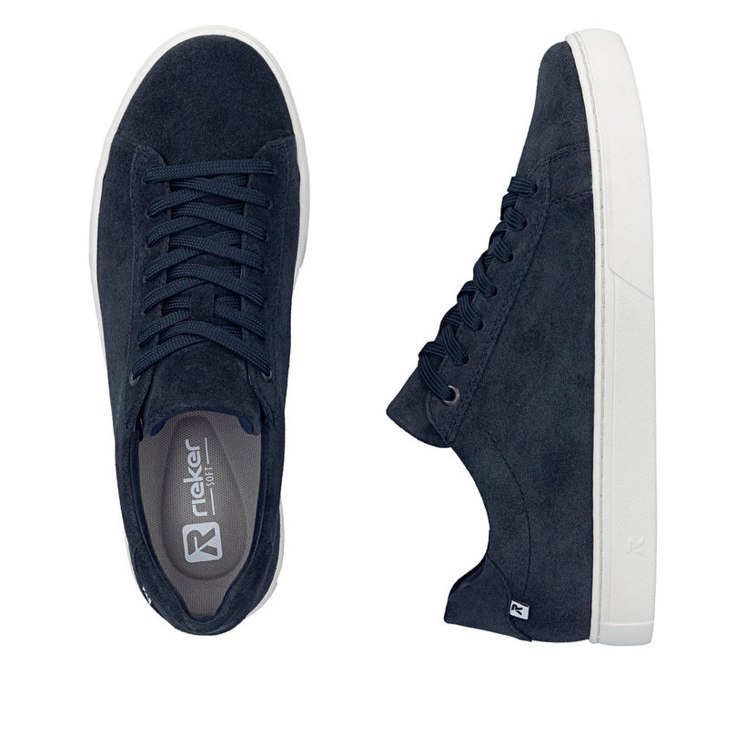 Dunkelblaue Rieker Herren Sneaker Low U0701-14 aus Rauleder mit einer Schnürung. Schuh von oben, liegend.