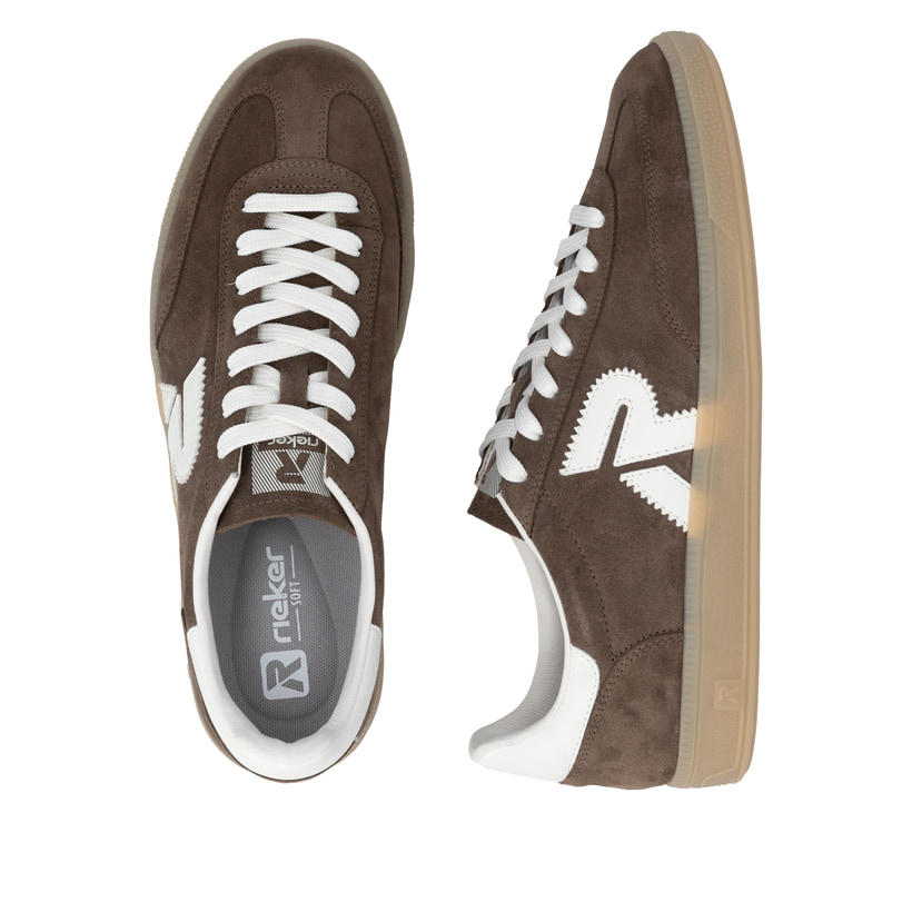 Braune Rieker Sport Herren Sneaker Low U2200-24. Schuh von oben, liegend.