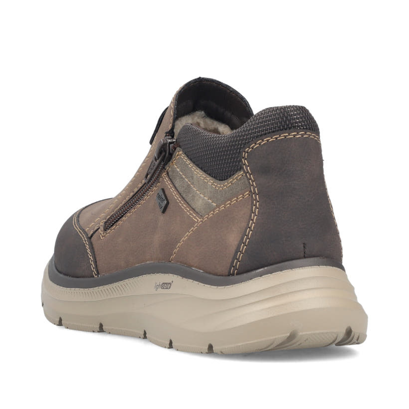 Braune Rieker Herren Kurzstiefel B1852-24 mit wasserabweisender TEX-Membran. Schuh von hinten.