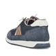 Blaue Rieker Herren Slipper 11960-14 mit einem Gummizug sowie der Komfortweite G. Schuh von hinten.