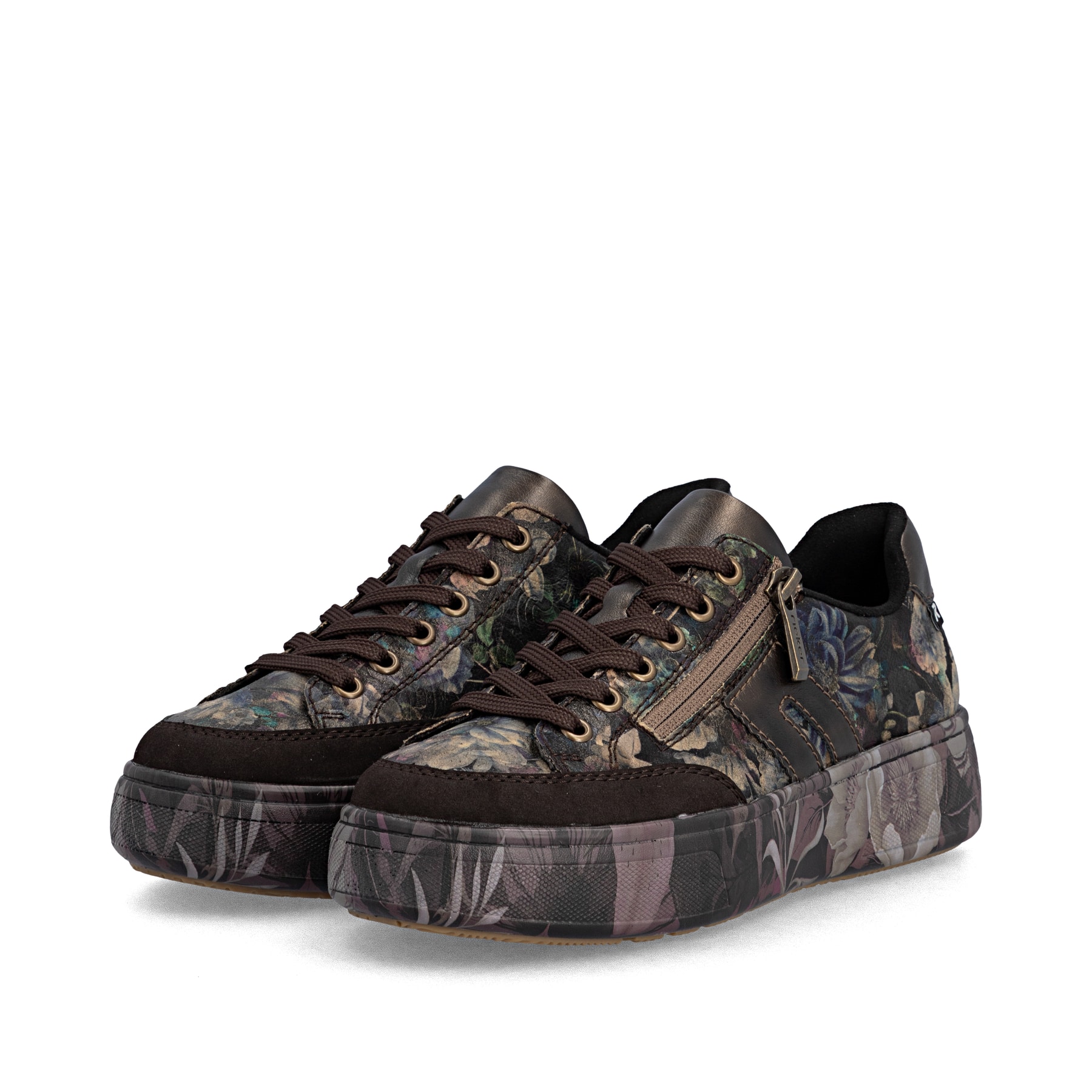 Dunkelbraun-schwarze Rieker Damen Sneaker Low M7711-26 mit floralem Aufdruck. Schuhpaar seitlich schräg.