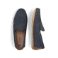 Blaue Rieker Herren Slipper 09555-14 mit Elastikeinsatz sowie Löcheroptik. Schuh von oben, liegend.