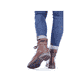 Dunkelbraune Rieker Damen Schnürstiefel 71229-22 mit einem Reißverschluss. Schuh am Fuß.