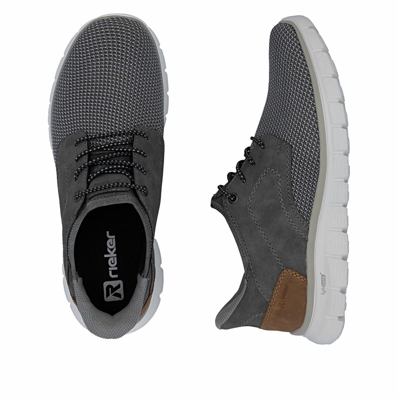 Graue Rieker Herren Slipper B6658-42 mit Ready2GO easy in Feature sowie Gummizug. Schuh von oben, liegend.