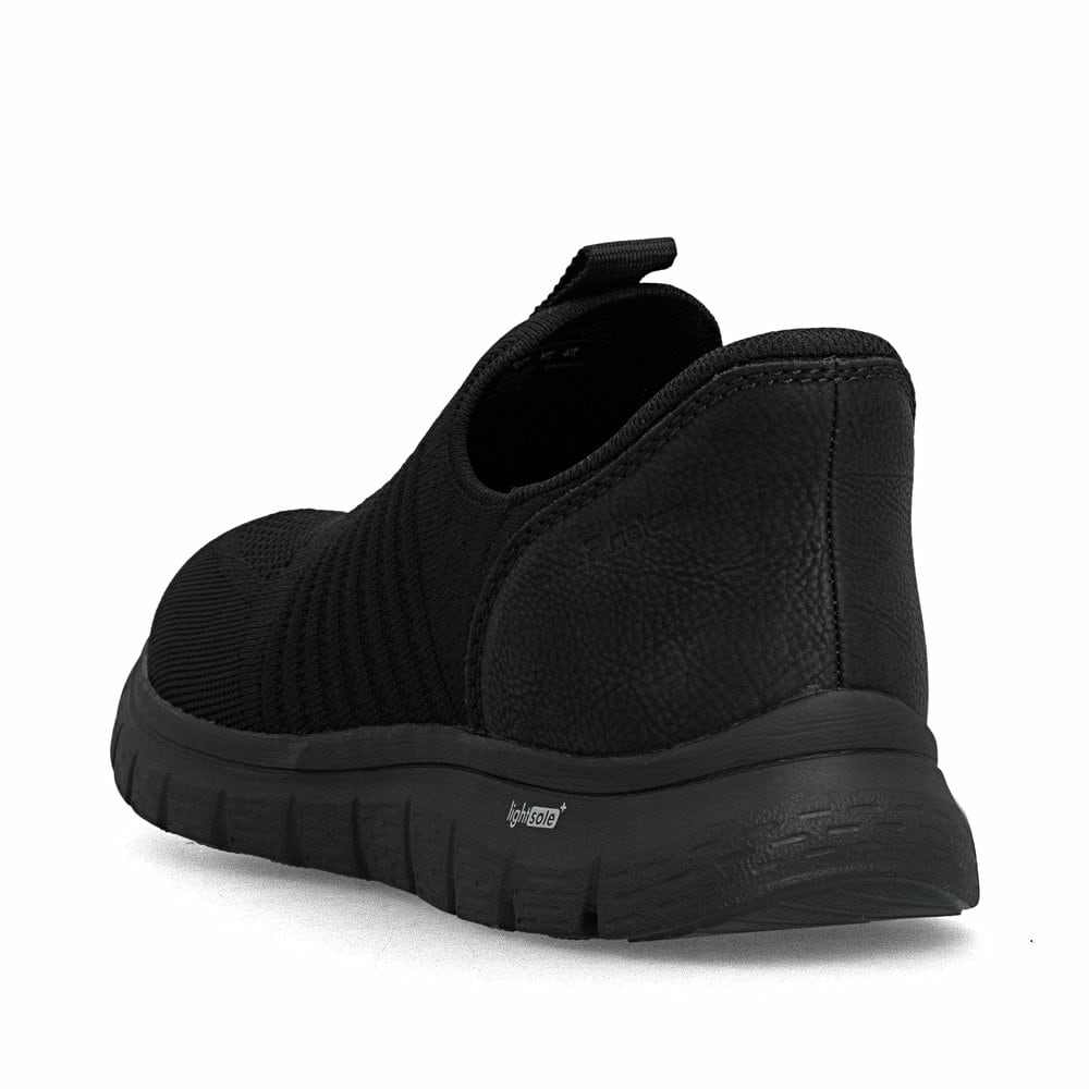 Schwarze Rieker Herren Slipper B6659-01 mit easy Hineinschlüpf-Möglichkeit. Schuh von hinten.