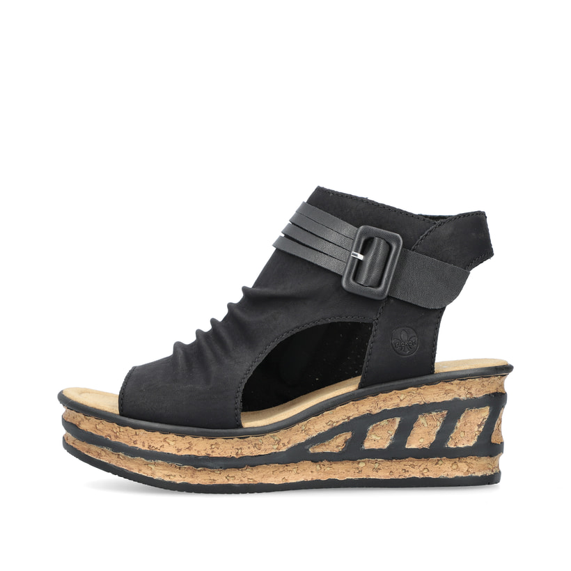 Schwarze Rieker Keilsandaletten 68191-00 mit trendigen Schnalle. Schuh Außenseite.