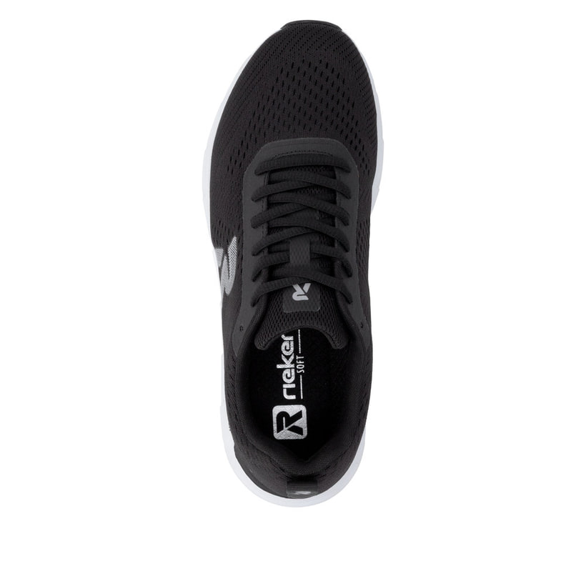 Baskets basses Rieker noires pour femme M9006-00 avec lacets. Chaussure vue de dessus.