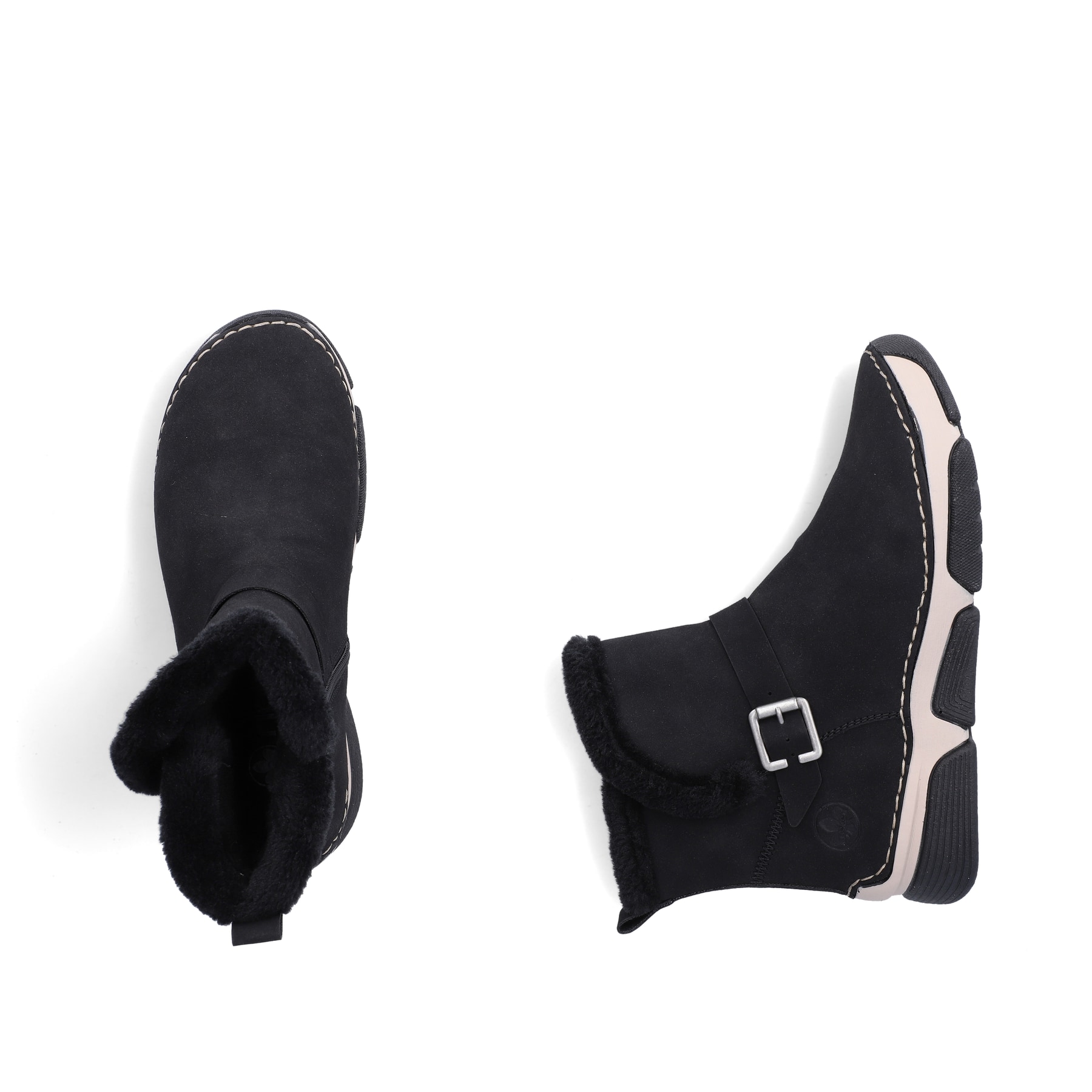 Schwarze Rieker Damen Kurzstiefel 45966-01 mit trendiger Schnalle. Schuh von oben, liegend.