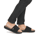 Schwarze Rieker Herren Pantoletten U3250-00 mit einer ultraleichten Sohle. Schuh am Fuß.