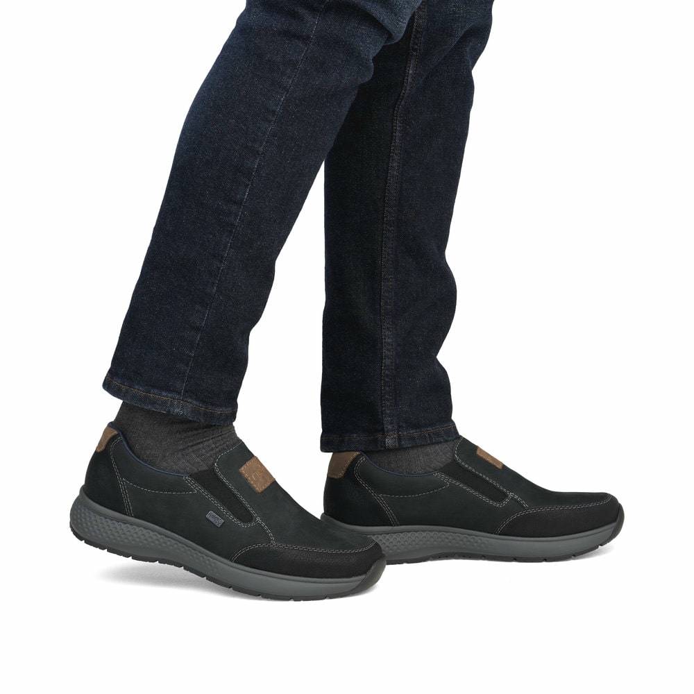 Blaugraue Rieker Herren Sneaker Low B7613-14 mit einer schockabsorbierenden Sohle. Schuh Innenseite