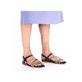 Schwarze vegane Rieker Damen Riemchensandalen 65262-00 mit einer Schnalle. Schuh am Fuß.