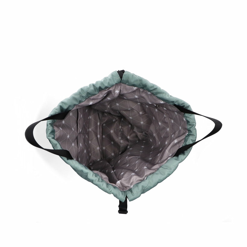 Rieker Damen Handtasche H1108-14 in Marineblau aus Kunstleder mit Reißverschluss. Handtasche getragen.